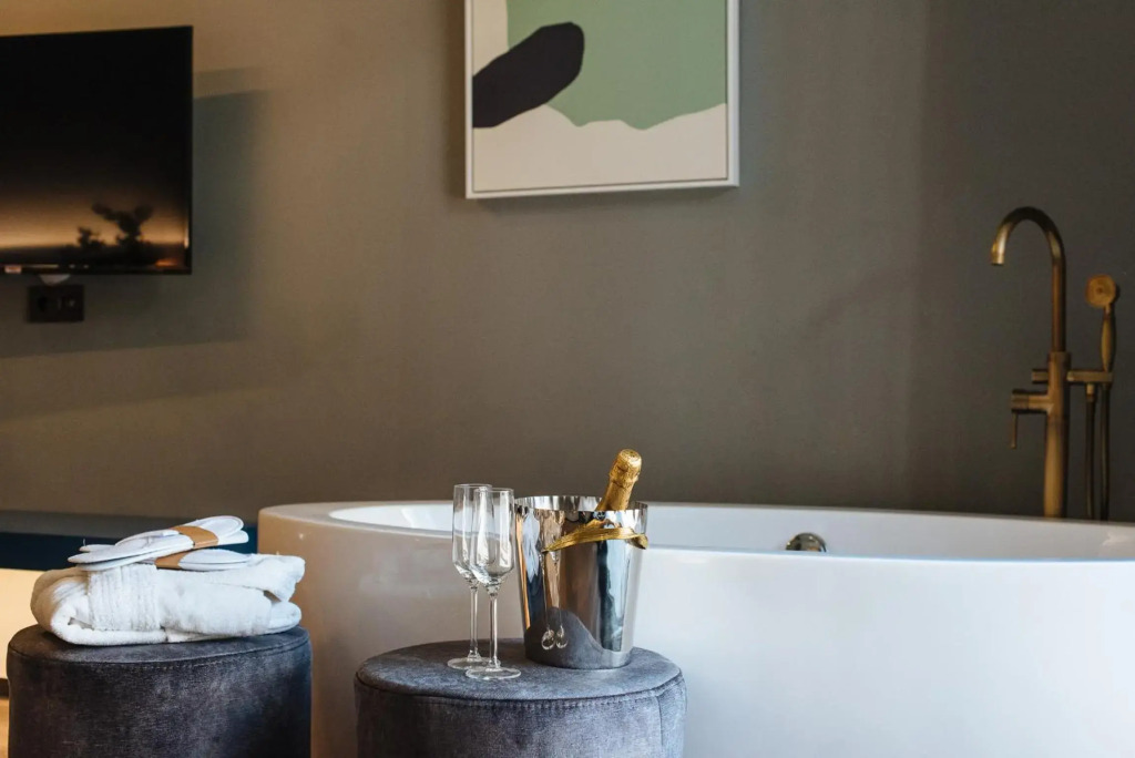 Muralla Sevilla Suites By Lola
