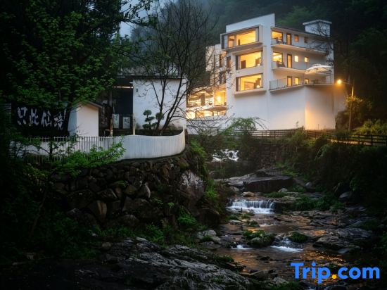 Only this fairyland,  designer art villa mountain lodging