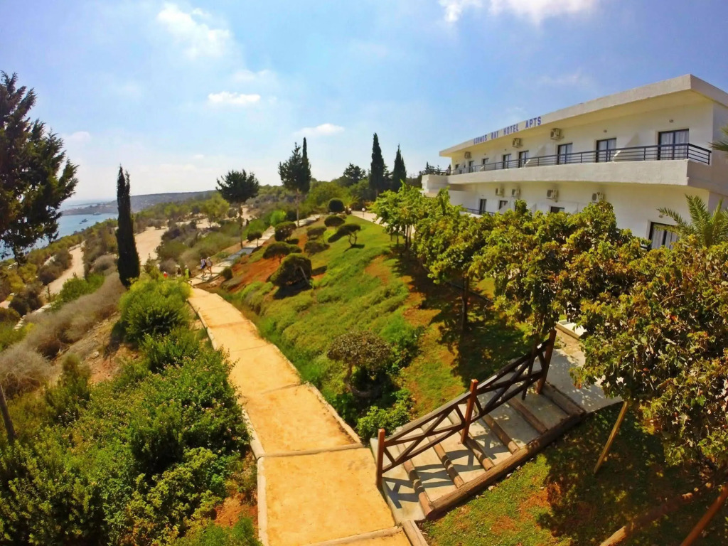 Konnos Bay Gardens