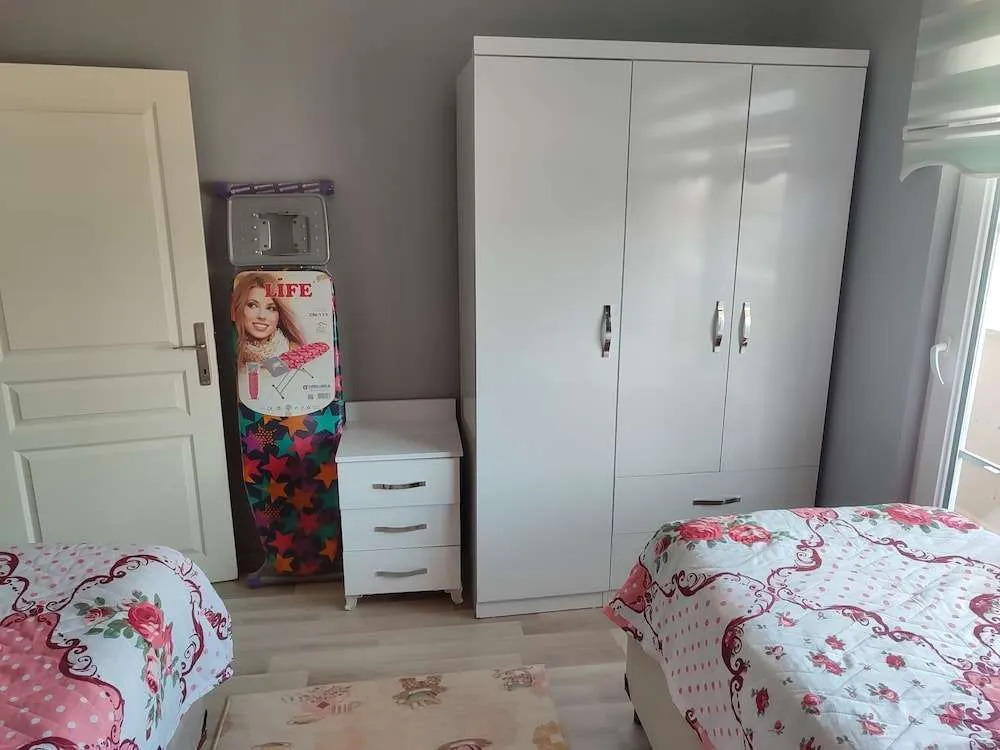 Cam Suites