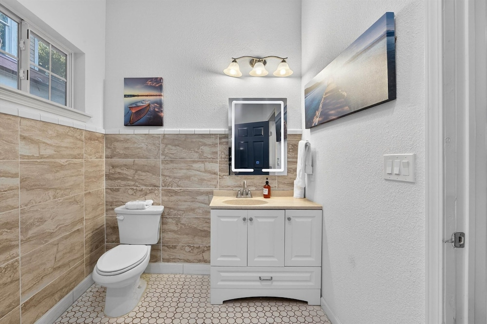 Seaglass Haven 2 Bedroom Home