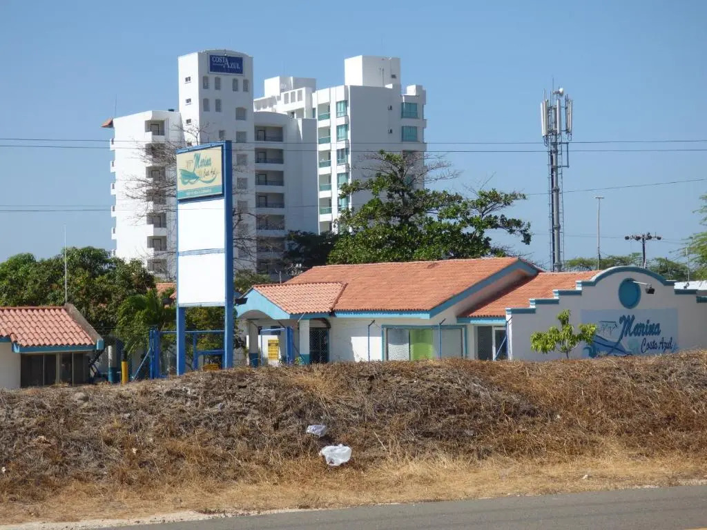 Costa Azul Suites 403
