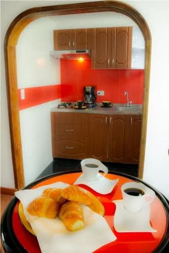 Aparta Suite Casa Regis