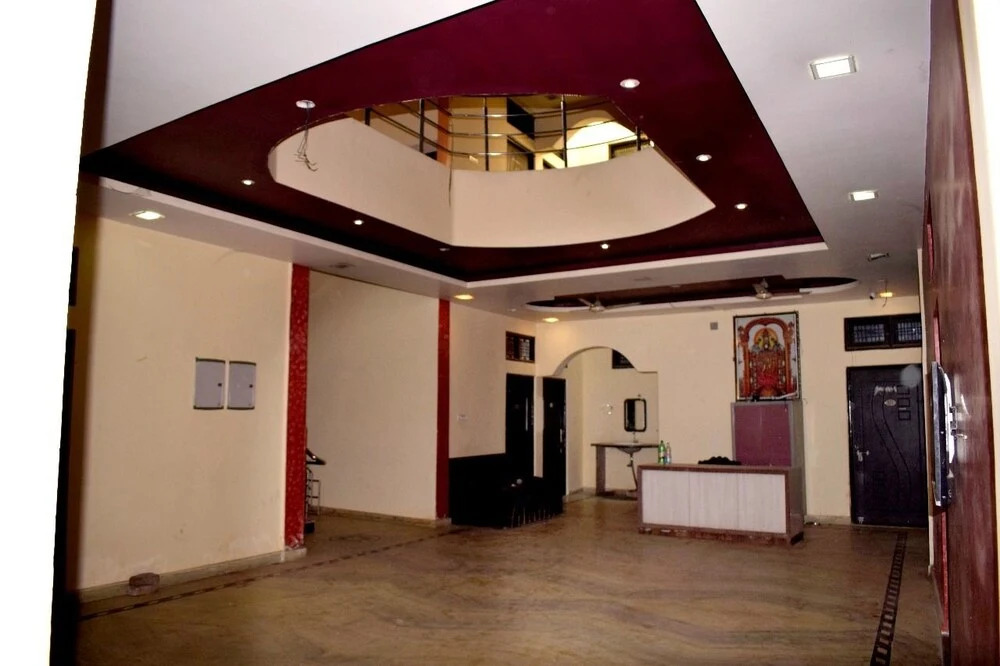 Hotel Shakshi