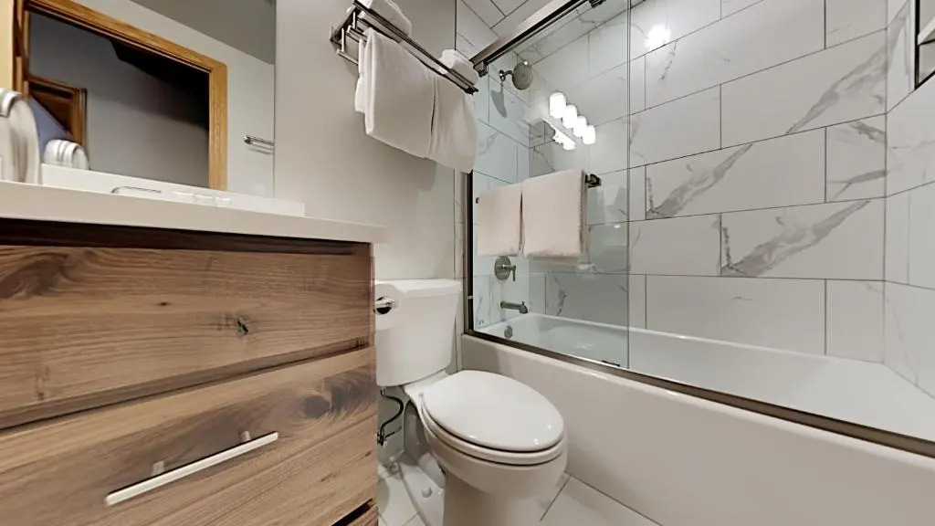 Timberline Condominiums 1 Bedroom Deluxe Unit B1C