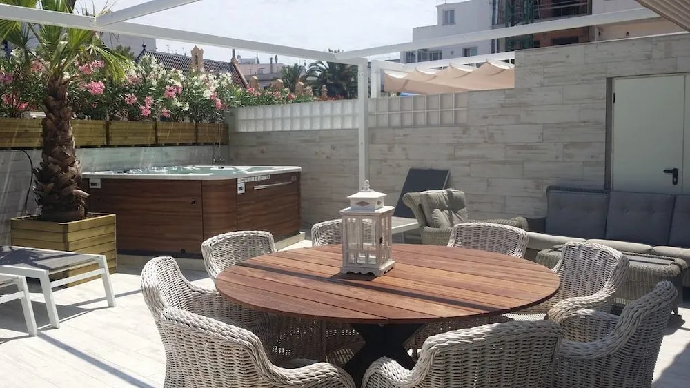 Sitges Centre Mediterranean Apartments 5