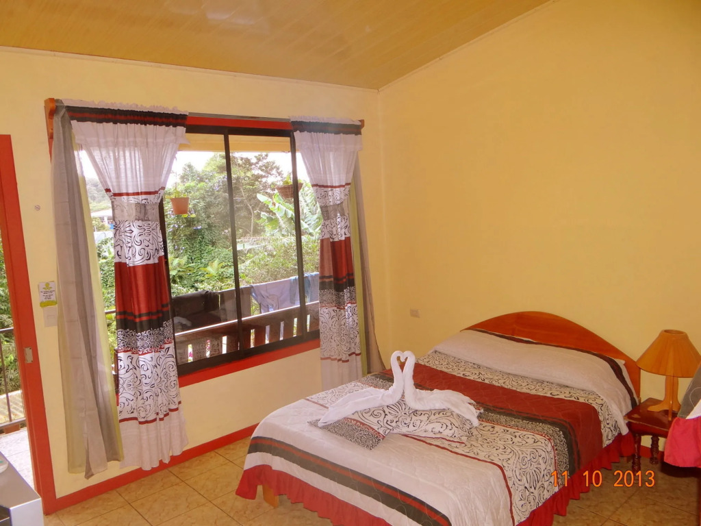 Cabinas El Pueblo B&B Monteverde