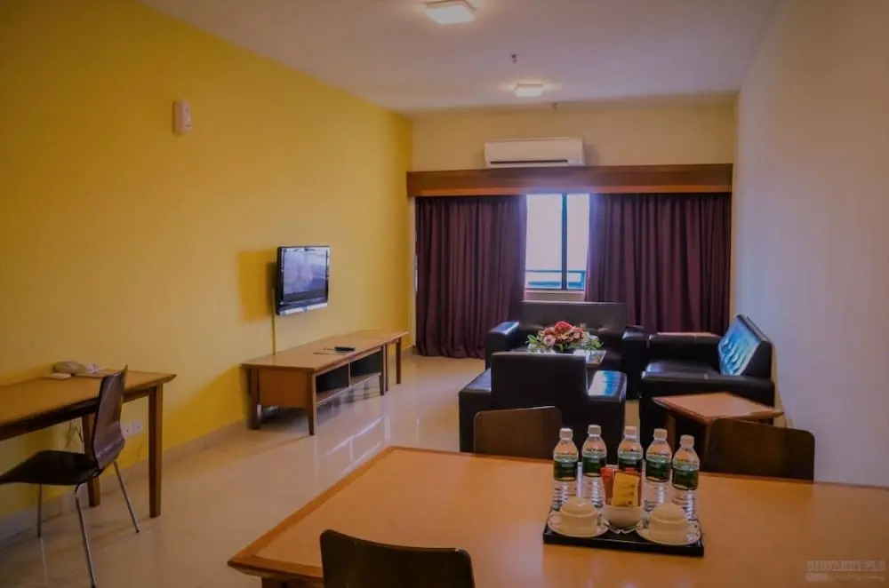 Le Home @ Cempaka Suites