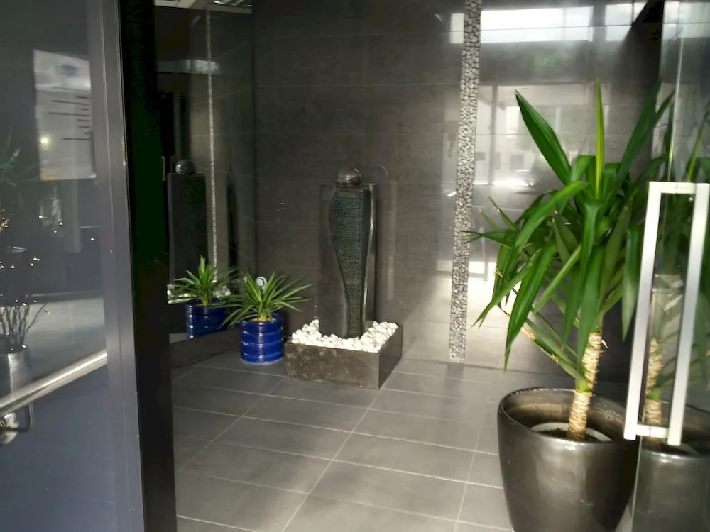 Sumner Re Treat Luxury Apartments