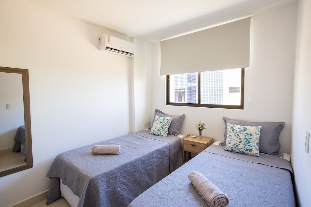 Buenos Ayres #509 - Apt With Balcony by Carpediem