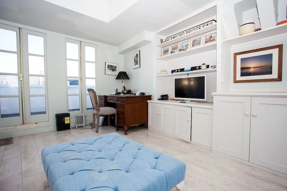 Stunning Luxurious Modern 3 Storey House in Fulham