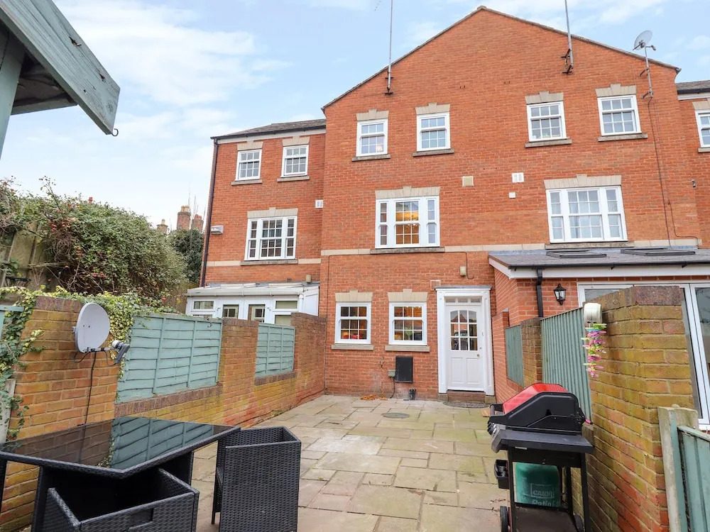 Chuckle House, Chester