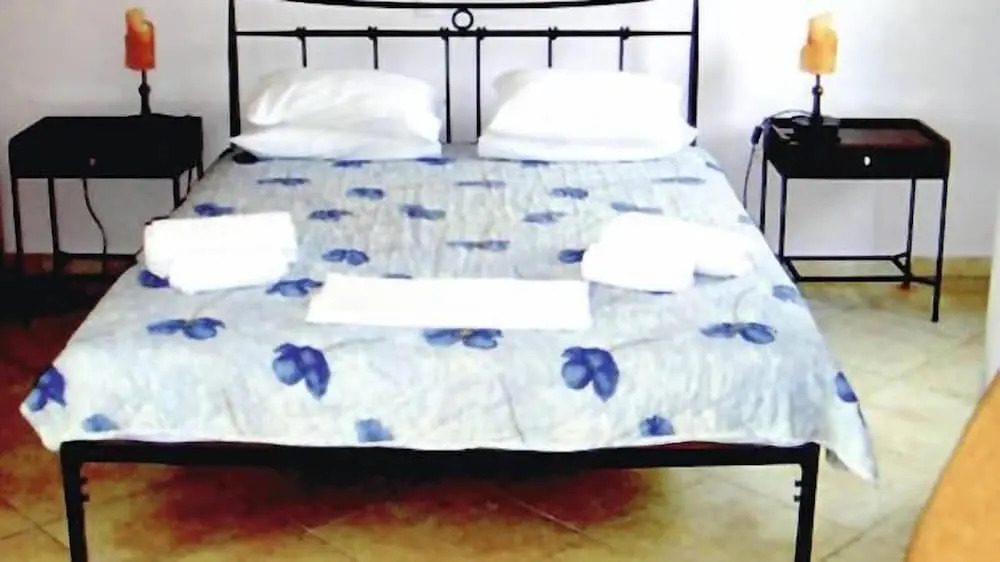 Gyra Villas - Villa Adonis with private pool