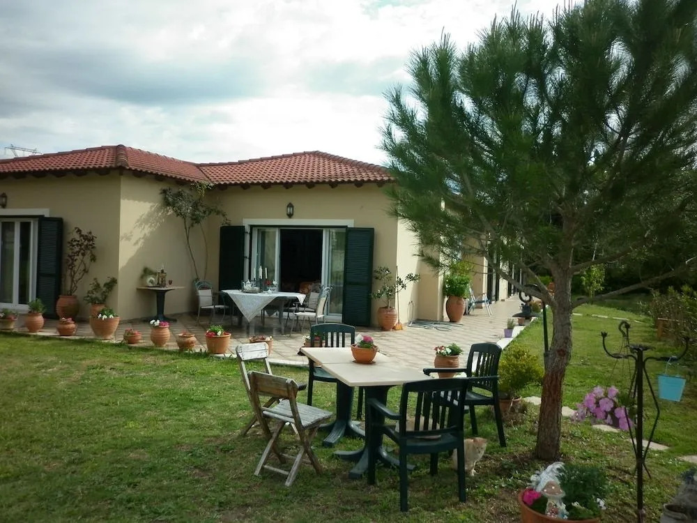 Helen's family home