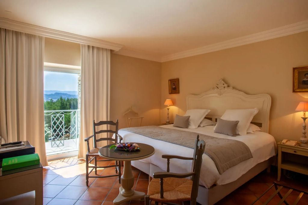 Le Phébus & Spa   Relais & Châteaux