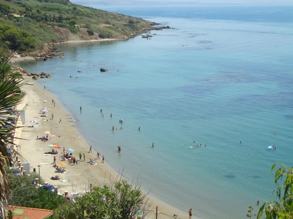 Studio 200 Meters From the Sea, Wifi, Self Catering