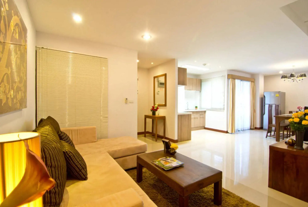Lasalle Suites Hotel & Residence