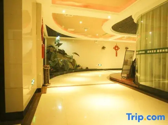 Zhecheng Green Cuiting Hotel