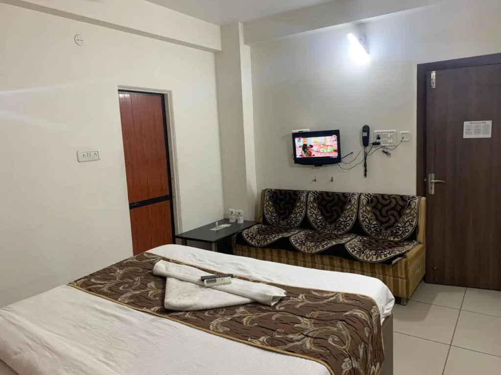Hotel JK Lions And Banquet
