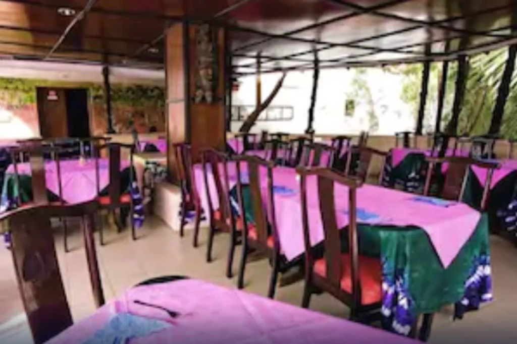 Holiday Beach Club Hotel