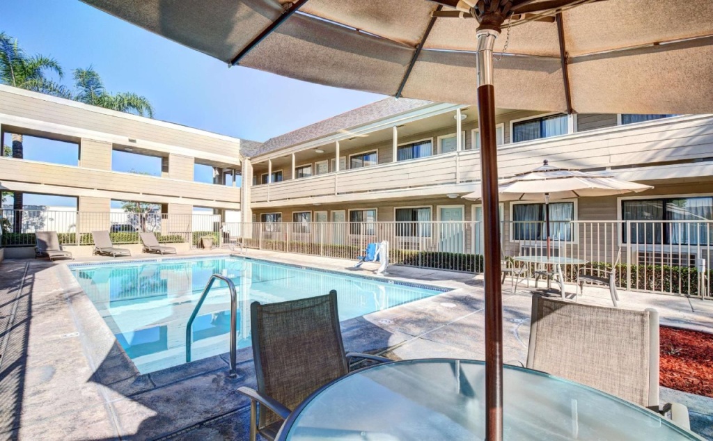 Good Nite Inn Redlands