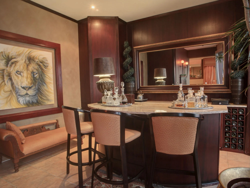 SEASENSE Boutique Beach Villa