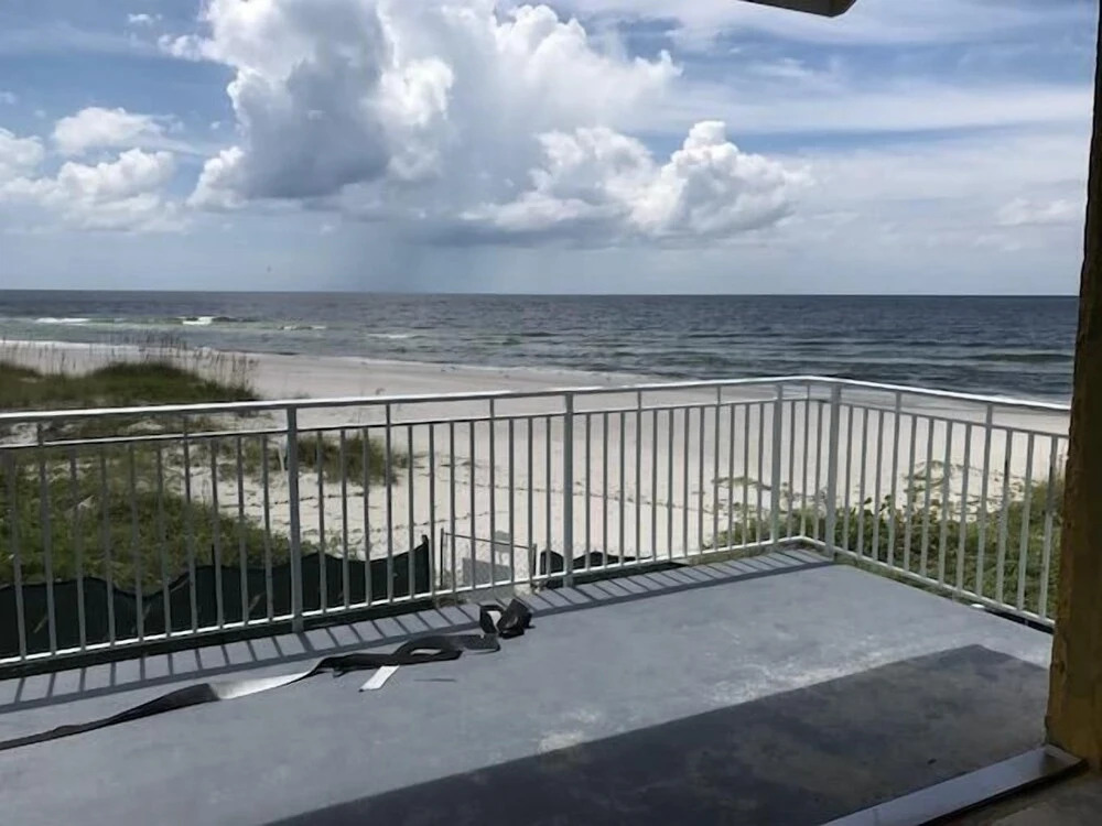 Gulf Front Suite 201 Apartment 1
