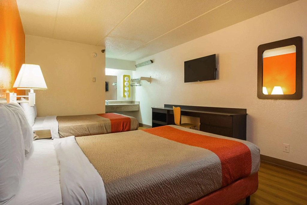 Motel 6-Tucker, GA - Atlanta Northeast
