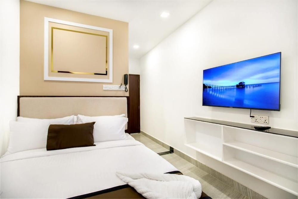 Hotel The Glory