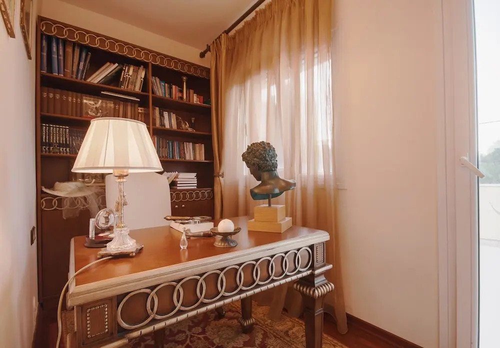 Villa Ellania