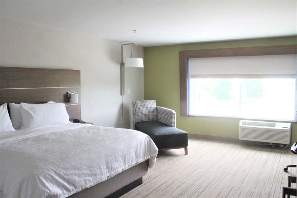 Holiday Inn Express & Suites - Kokomo South by IHG