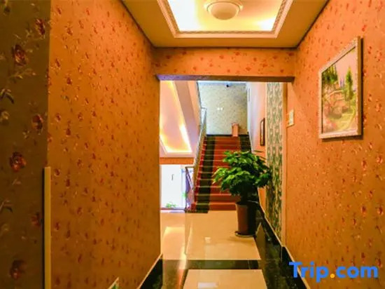 Yingcheng Hotel