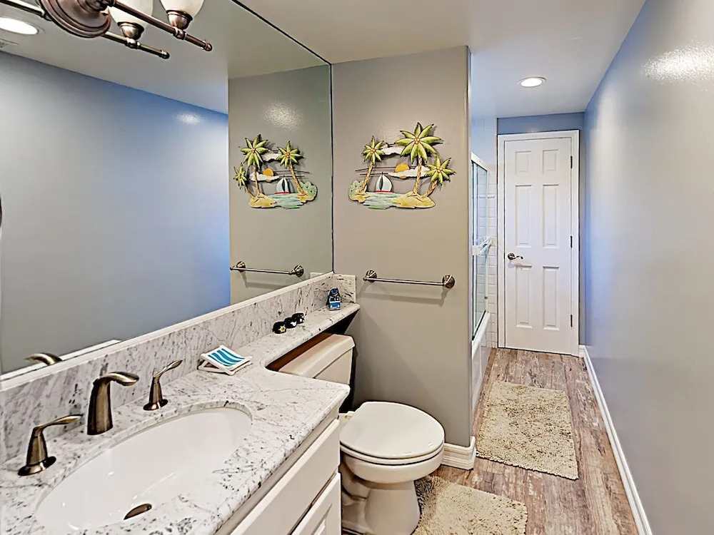 124 Oxnard - 3 Br Home