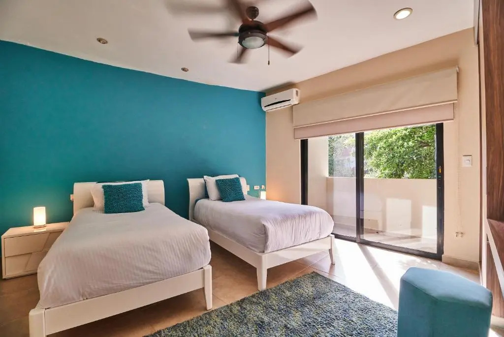 2 BD apartment in popular condominium-190MBPS WIFI