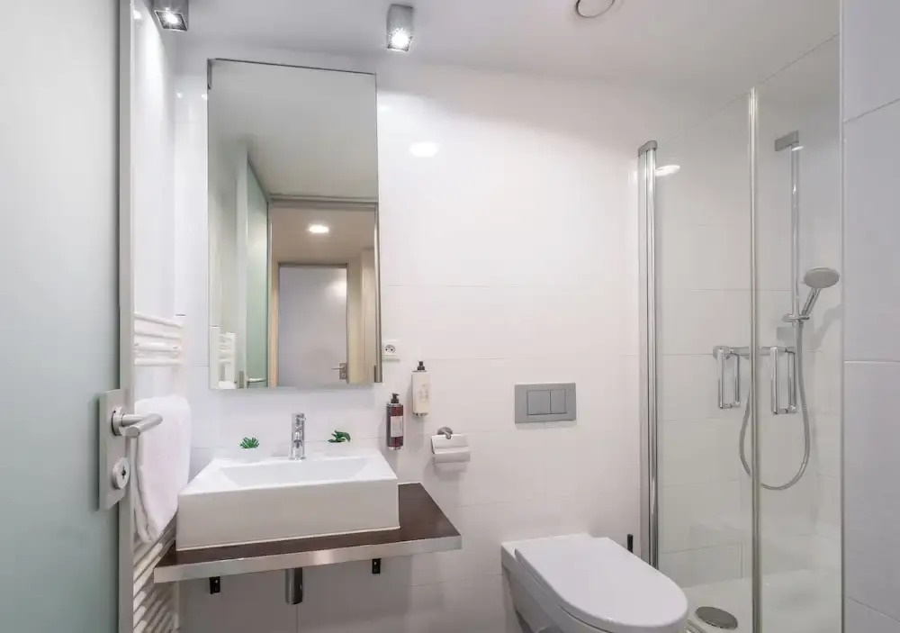 VN3 Terraces Suites by Adrez