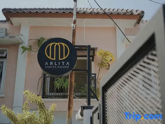 Arlita Guesthouse
