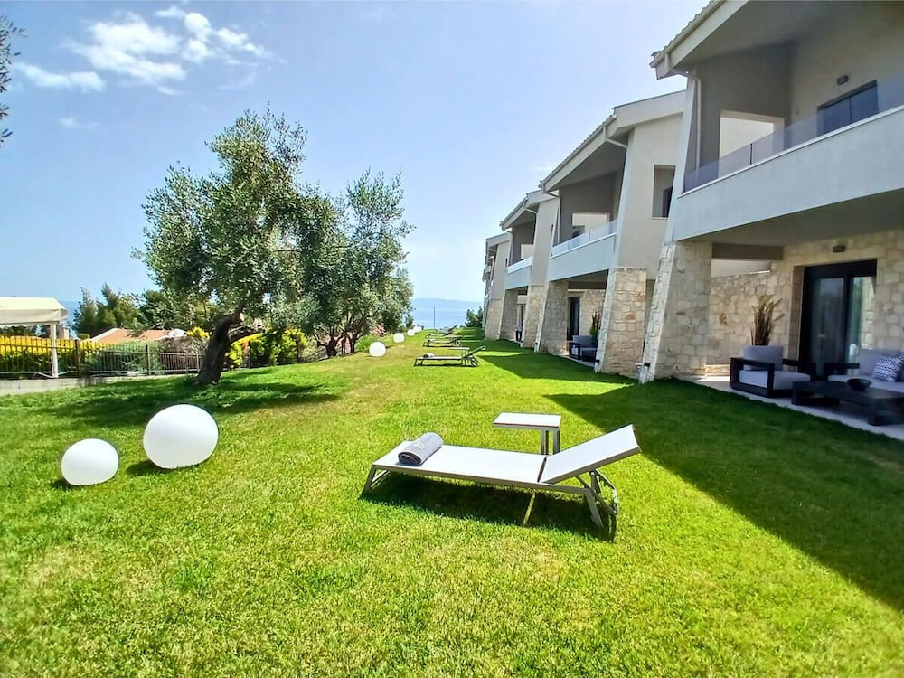 Helios Blue Villas Kriopigi Kassandra