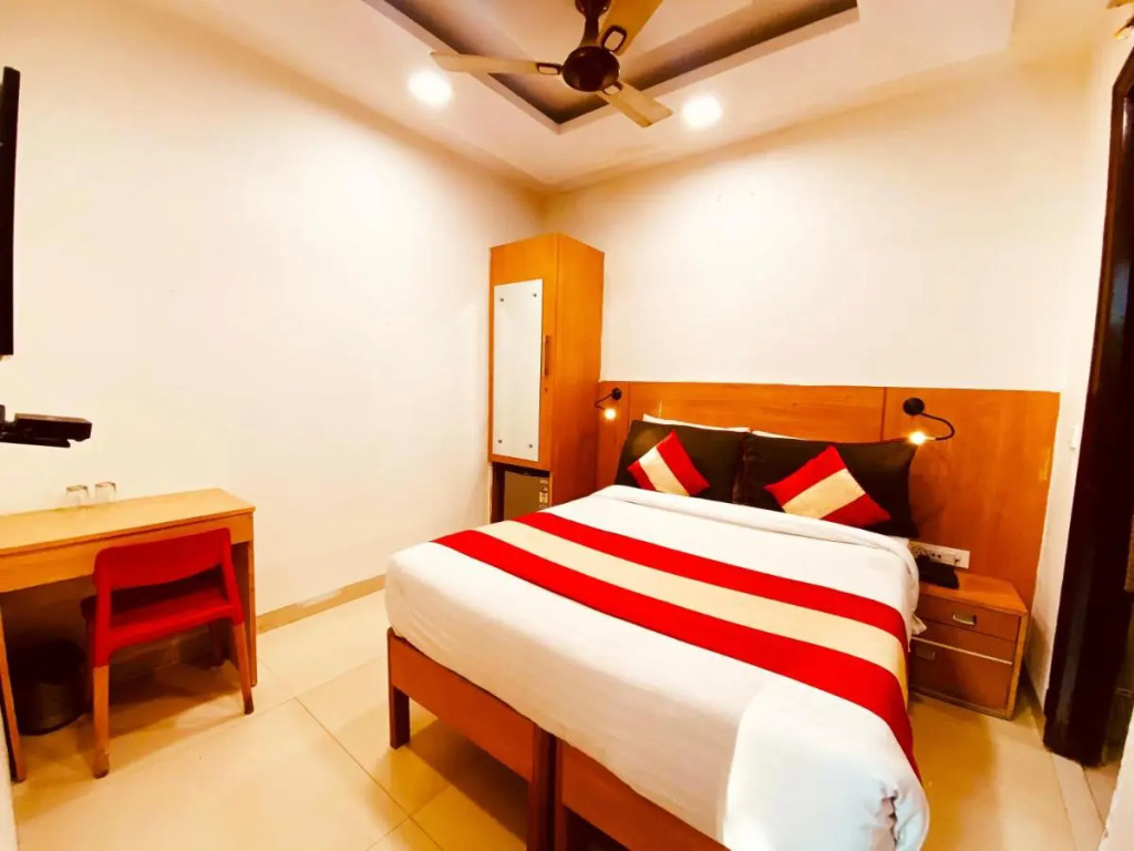 Hotel O Rohini Sector 24
