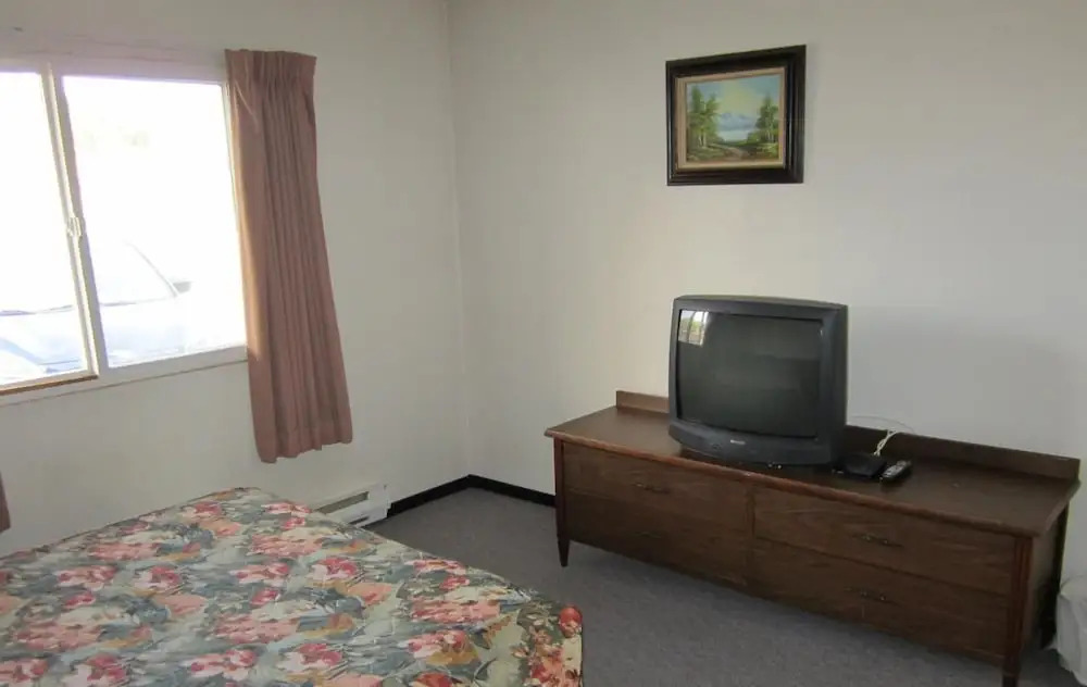 Brothers Inn Motel