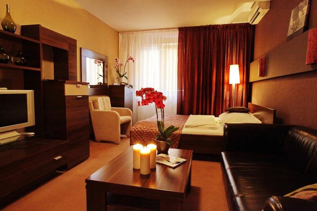 City Hotel Nitra with free parking