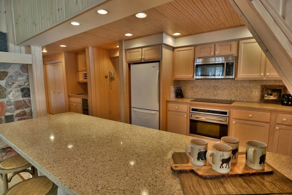 Serenity On Lake Owen 5 Bedroom Hotel Room by RedAwning