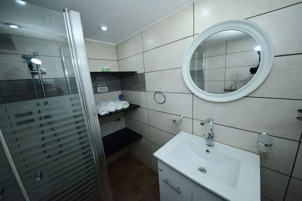 Ariel Luxury Suite
