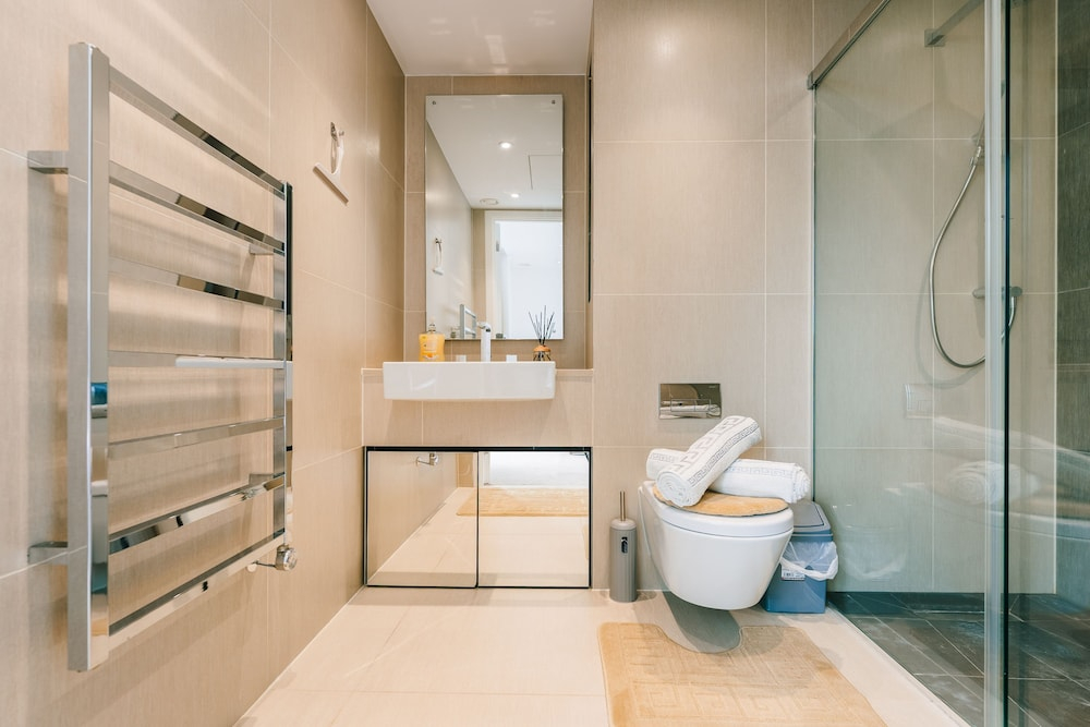 LUX Aldgate Apartment I Central London Zone 1