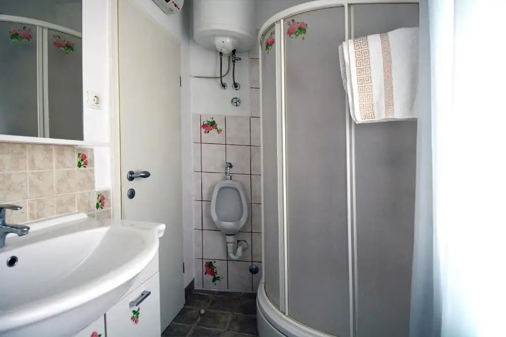 Apartment Aras