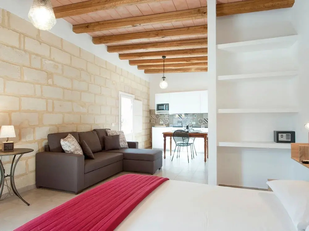 Historic Holiday Home in Favignana With Garden
