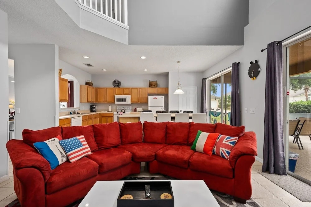 Emi_1700r Emerald Delight 7 Bedroom Home
