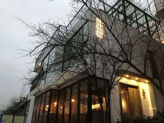 ZHU85