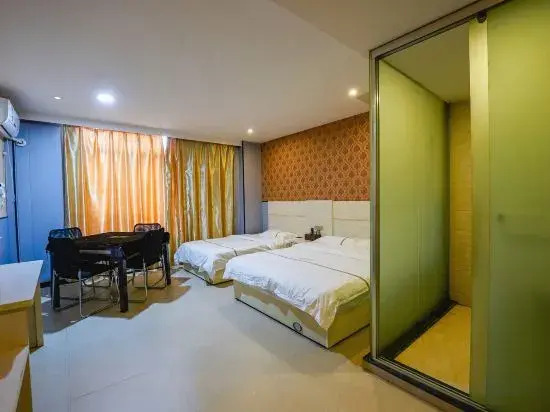 Nanchang Jinyue Business Hotel (Xinhongcheng Great Market Branch)
