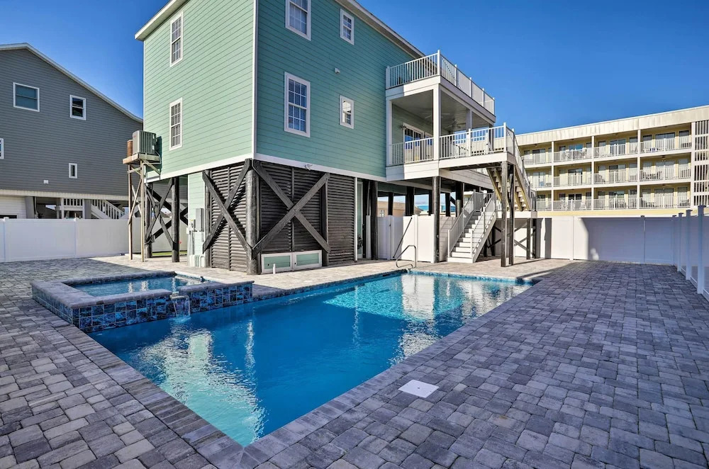 Spacious Murrells Inlet Hub w/ Pool, Walk to Shore