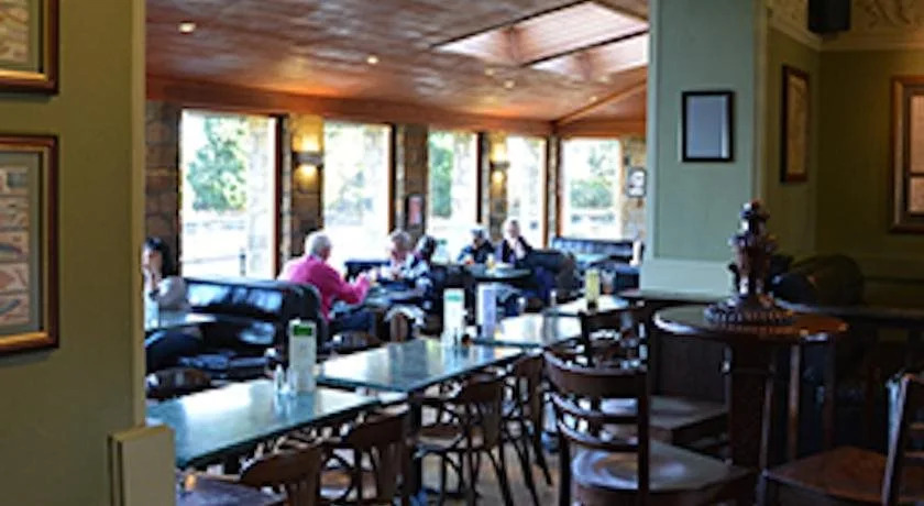 Cubley Hall
